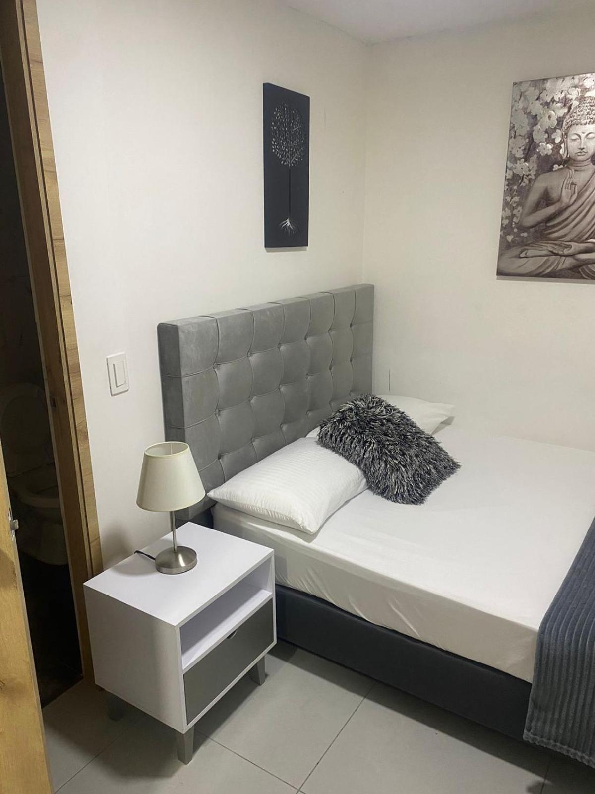 Hotel Boutique San Joaquin Plaza Меделин Екстериор снимка