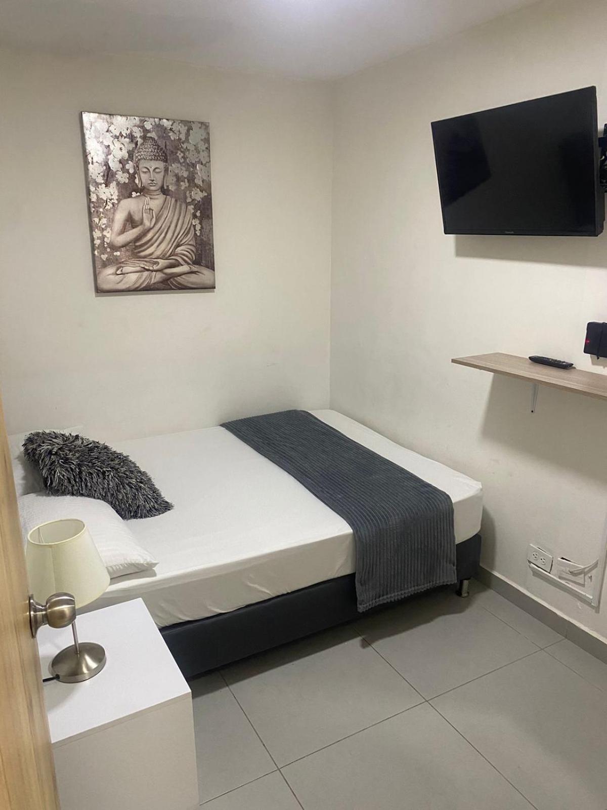 Hotel Boutique San Joaquin Plaza Меделин Екстериор снимка